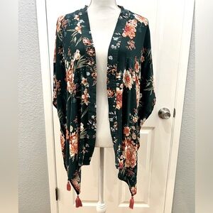 Knox Rose gorgeous wrap top with tassels